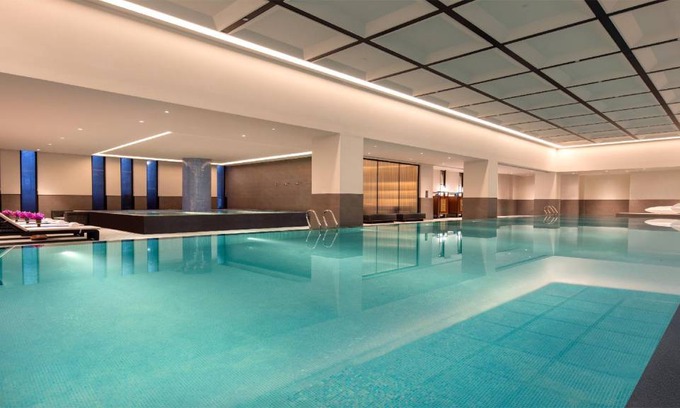Tongxiang Hotel | 268 m² Hotel ∙ 3 bedrooms ∙ 127 guests