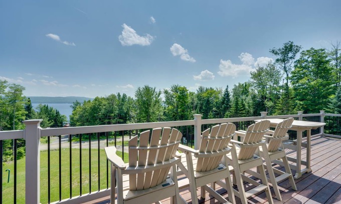 Pittsburg House | 269 m² House ∙ 4 bedrooms ∙ 10 guests