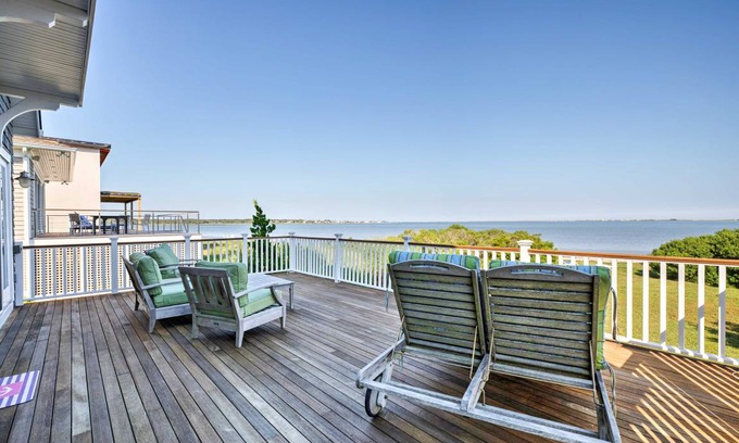 East Quogue House | 269 m² House ∙ 4 bedrooms ∙ 8 guests