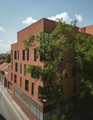 Oradea Apartment | 26Bricks Luxury Suites