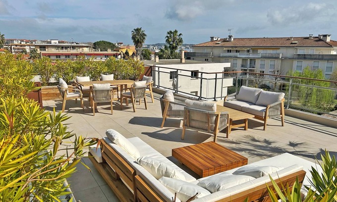 Golfe Juan Apartment | 27. 2-bedroom apt with balcony, private roof terrace, parking and pool