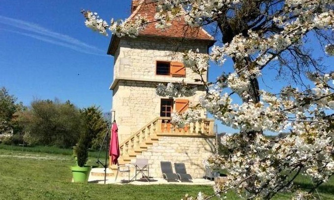 Pern House | 27 m² Gîte ∙ 1 bedroom ∙ 2 guests