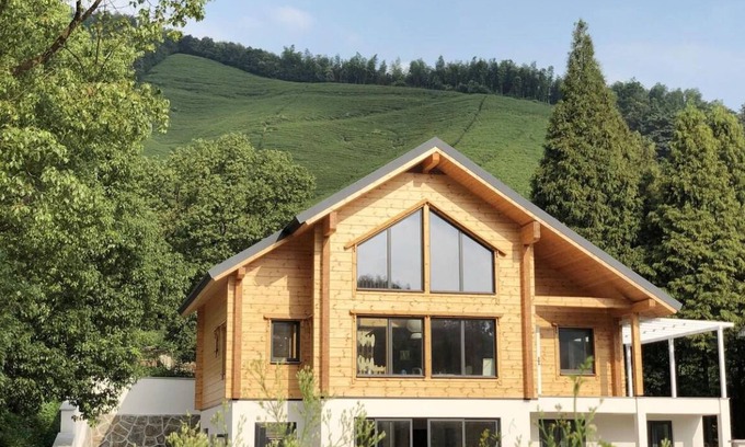 Yuhang District House | 270 m² House ∙ 3 bedrooms ∙ 6 guests