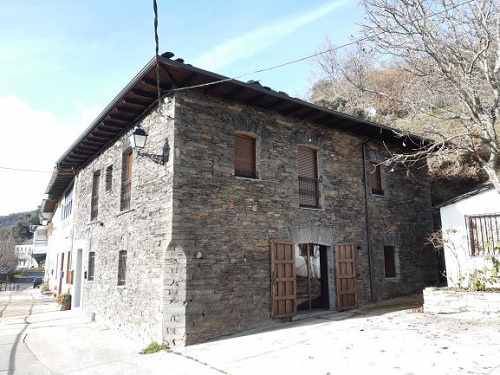 Susane del Sil House | 270 m² House ∙ 5 bedrooms ∙ 14 guests