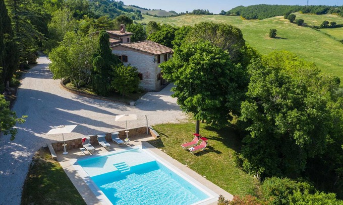 Cagli Villa | 270 m² Villa ∙ 5 bedrooms ∙ 11 guests