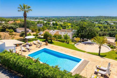 Moncarapacho e Fuseta Villa | 275 m² Villa ∙ 5 bedrooms ∙ 10 guests