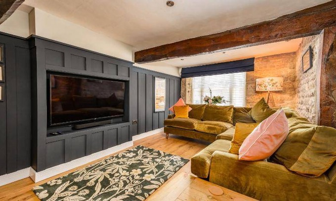 Stamford House | 279 m² House ∙ 6 bedrooms ∙ 12 guests