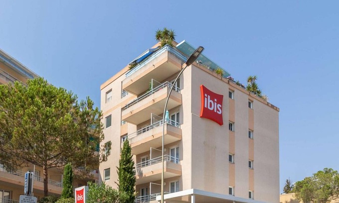 Roquebrune-Cap-Martin Hotel | 28 m² Hotel ∙ 127 guests