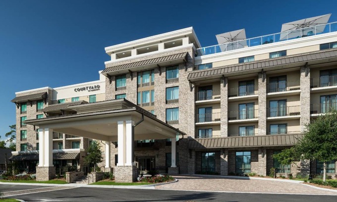 Hilton Head Island Hotel | 28 m² Hotel ∙ 127 guests