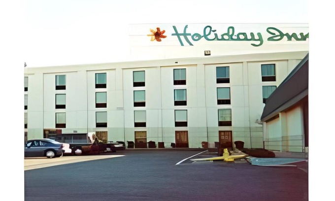 Glen Burnie Hotel | 28 m² Hotel ∙ 127 guests