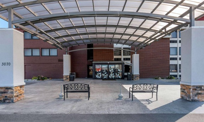 Terre Haute Hotel | 28 m² Hotel ∙ 4 guests