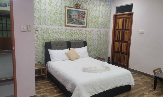 Kampung Lintang House | 28 m² House ∙ 4 guests
