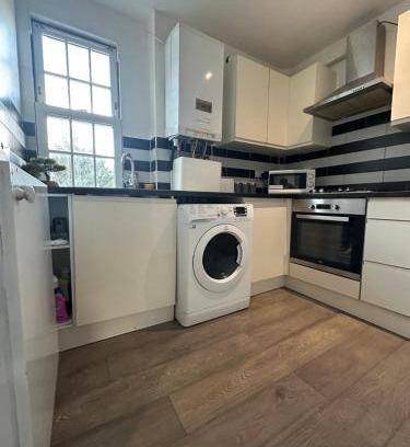 Euston Apartment | 280 m² Apartment ∙ 3 bedrooms ∙ 8 guests