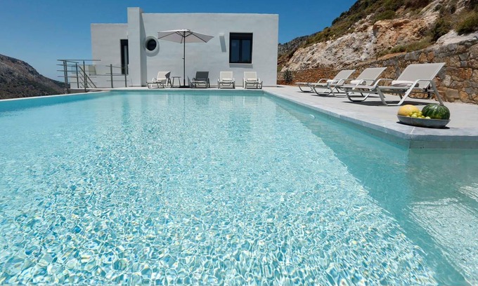 Vrachasi Apartment | 280 m² Apartment ∙ 5 bedrooms ∙ 10 guests