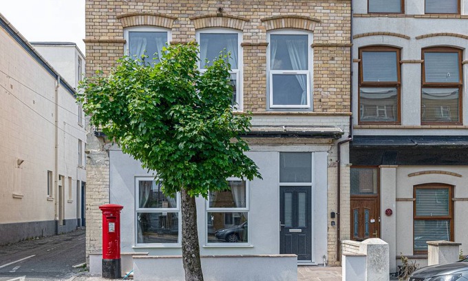 Rhyd-y-clafdy Apartment | 280 m² Apartment ∙ 8 bedrooms ∙ 15 guests