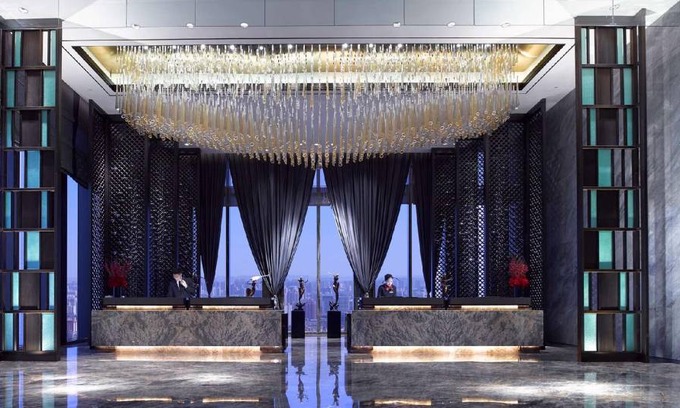 Jinshui District Hotel | 280 m² Hotel ∙ 4 guests