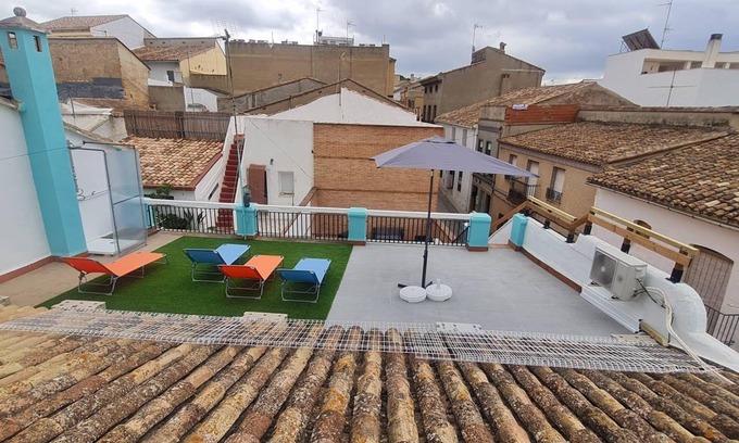 Montserrat House | 280 m² House ∙ 4 bedrooms ∙ 8 guests