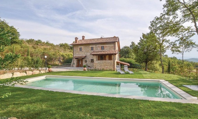 Pieve Santo Stefano Villa | 280 m² Villa ∙ 5 bedrooms ∙ 12 guests