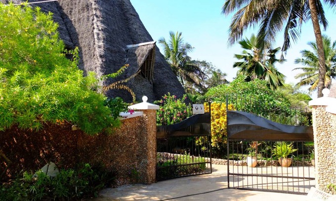 Galu Villa | 280 m² Villa ∙ 5 bedrooms ∙ 14 guests