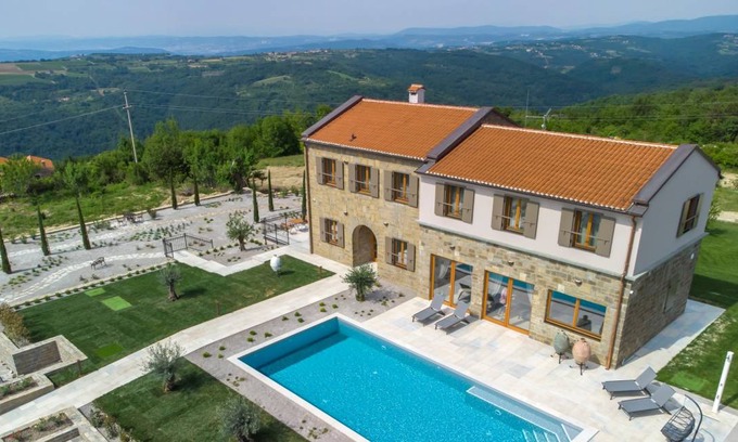 Sveti Bartol Villa | 280 m² Villa ∙ 5 bedrooms ∙ 10 guests