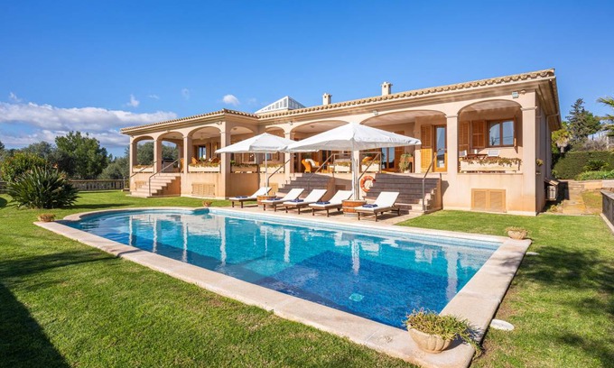 Sa Cabaneta Villa | 280 m² Villa ∙ 5 bedrooms ∙ 10 guests