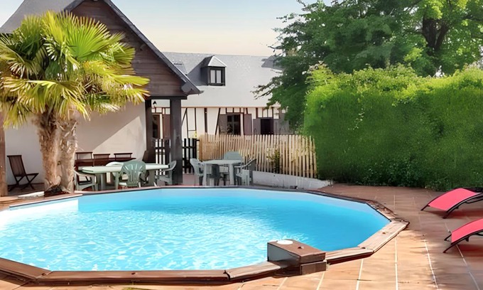 Mesnil-en-Ouche Villa | 280 m² Villa ∙ 8 bedrooms ∙ 15 guests