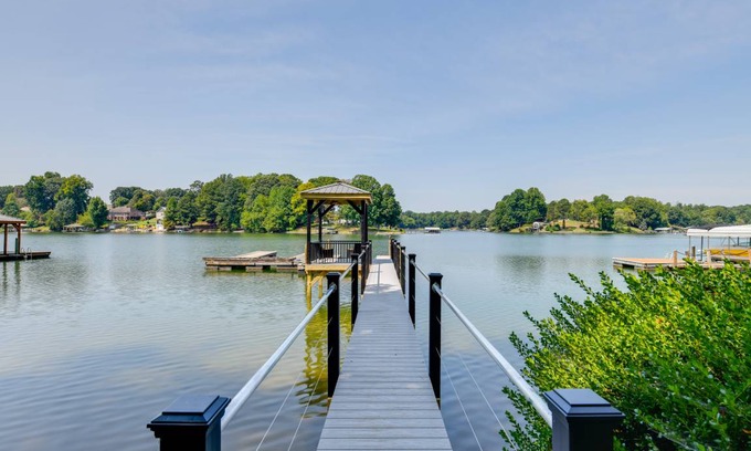 Lake Norman of Catawba House | 284 m² House ∙ 4 bedrooms ∙ 12 guests