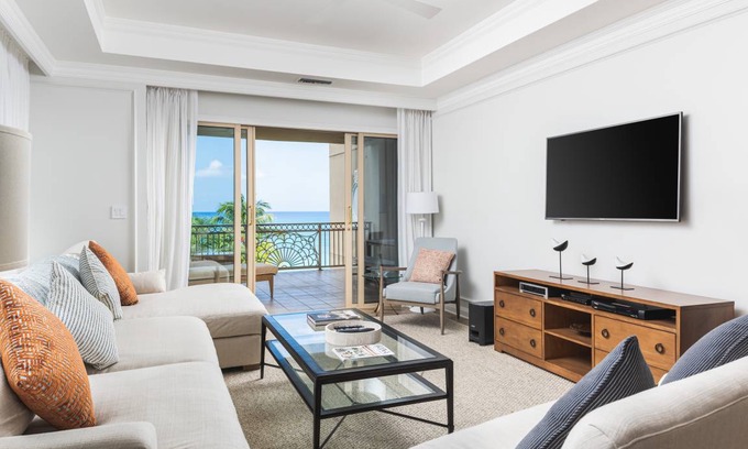 Seven Mile Beach Apartment | 287 m² Apartment ∙ 3 bedrooms ∙ 10 guests