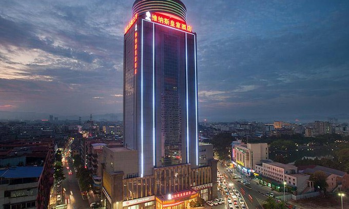 Meijiang District Hotel | 288 m² Hotel ∙ 6 guests