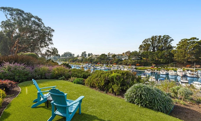 Eastside Santa Cruz House | 288 m² House ∙ 4 bedrooms ∙ 8 guests