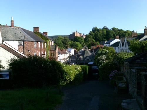 Dunster Apartment | 29 High Street Dunster