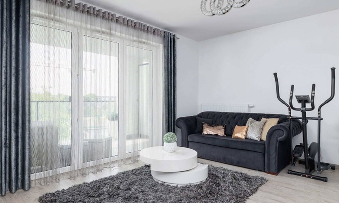 Warszawskie Apartment | 29 Listopada 39E | Apartment | 3 bedrooms