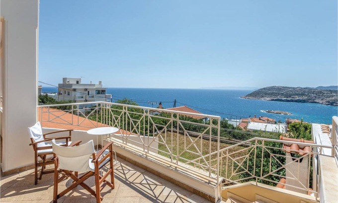 Kaki Thalassa House | 294 m² House ∙ 4 bedrooms ∙ 8 guests