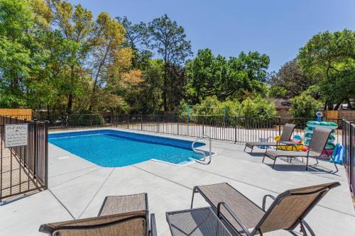 Northeast Pensacola House | 2967 Swan Lane