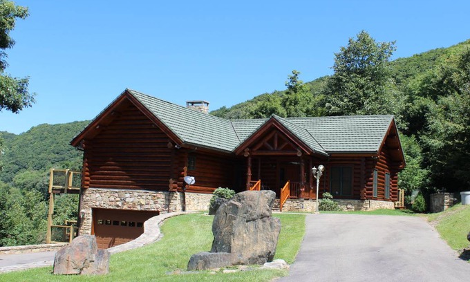 Buck Mountain House | 297 m² House ∙ 5 bedrooms ∙ 8 guests