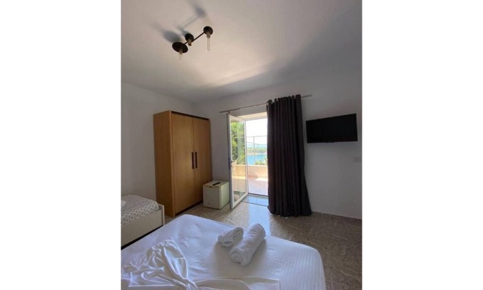 Sarande House | 2B delux suite by Hillside apartments TM