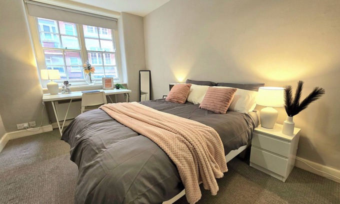 King's Cross Apartment | 2BD Kings Cross Luxury Apartment in London