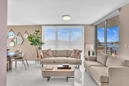 Bay Harbor Islands Apartment | 2BDR 2BTH Luxury Kosher Apt Rental In Bay Harbor