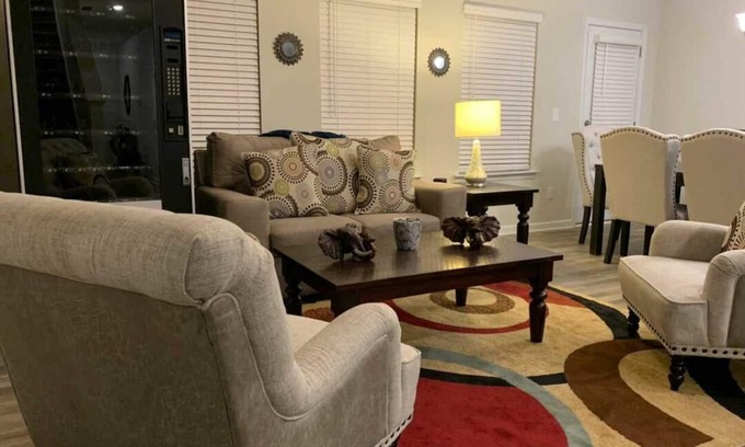 Cliftondale House | 2bdrm ? Hidden GEM < 15 min ?