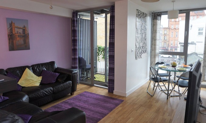 Whitechapel Apartment | 2bedroom funky apartment in Central London