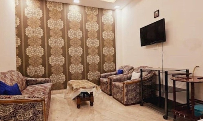 New Delhi Apartment | 2BHK Apartment in Lajpat Nagar 4 near Market by HostMyStay