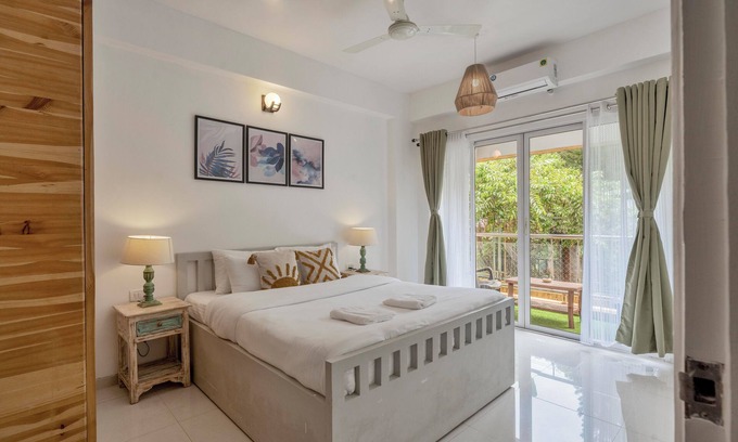 Anjuna Apartment | 2bhk Luxurious flat Leo near Beach @Anjuna Vagatorn