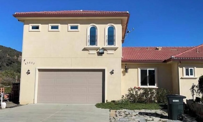 Temecula House | 2BR 2Bath suite, private kitchen, laundry, etc.
