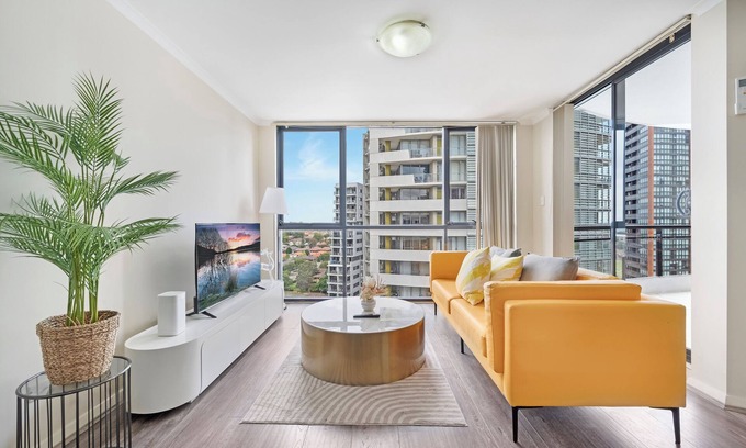 Parramatta Apartment | 2BR At Central Parramatta Apt