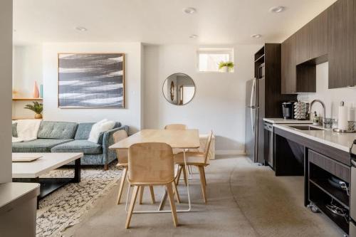 Belmont Apartment | 2BR Bohemian Oasis - Food & Craft Beer Lovers