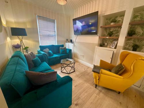 Belfast City Centre House | 2br City Side House