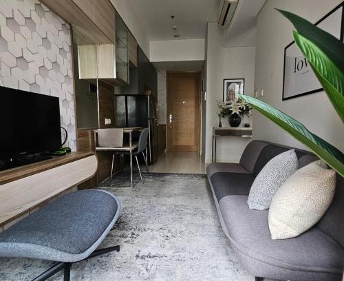 Jakarta Apartment | 2BR Flat Taman Anggrek Residence