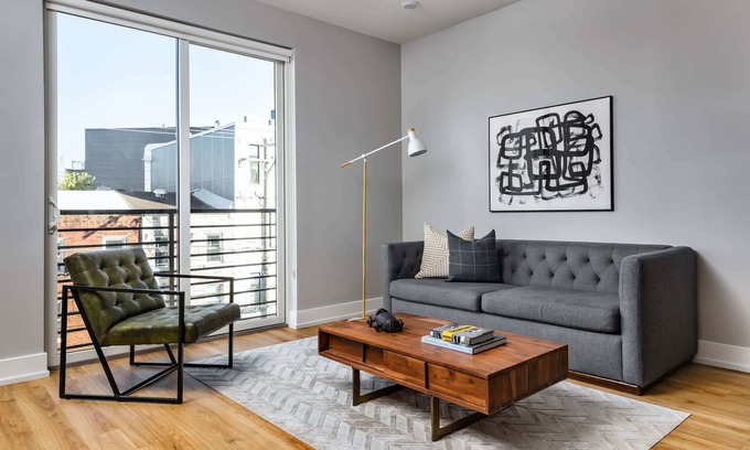 Fishtown Apartment | 2BR Frankford Artsy Escape Stylish Stay