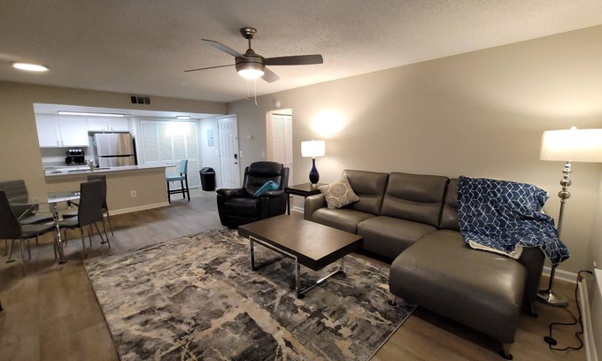 Orange Park Apartment | 2BR Home with Expansive Private Deck and Outdoor Lounge Area