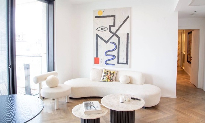 Neve Tzedek Apartment | 2BR Luxury Apartment with Pool, Gym, and Prime Neve Tzedek Location